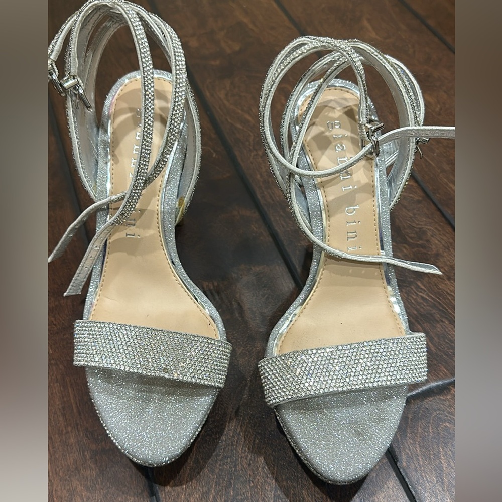 Gianni Bini Heels